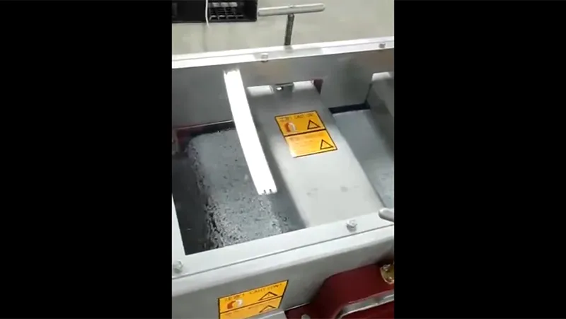 Separatore magnetico a tamburo a cinghia sovrapposta
